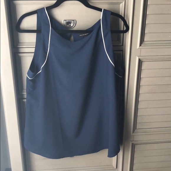 NWT banana tank navy size large - Picture 1 of 2